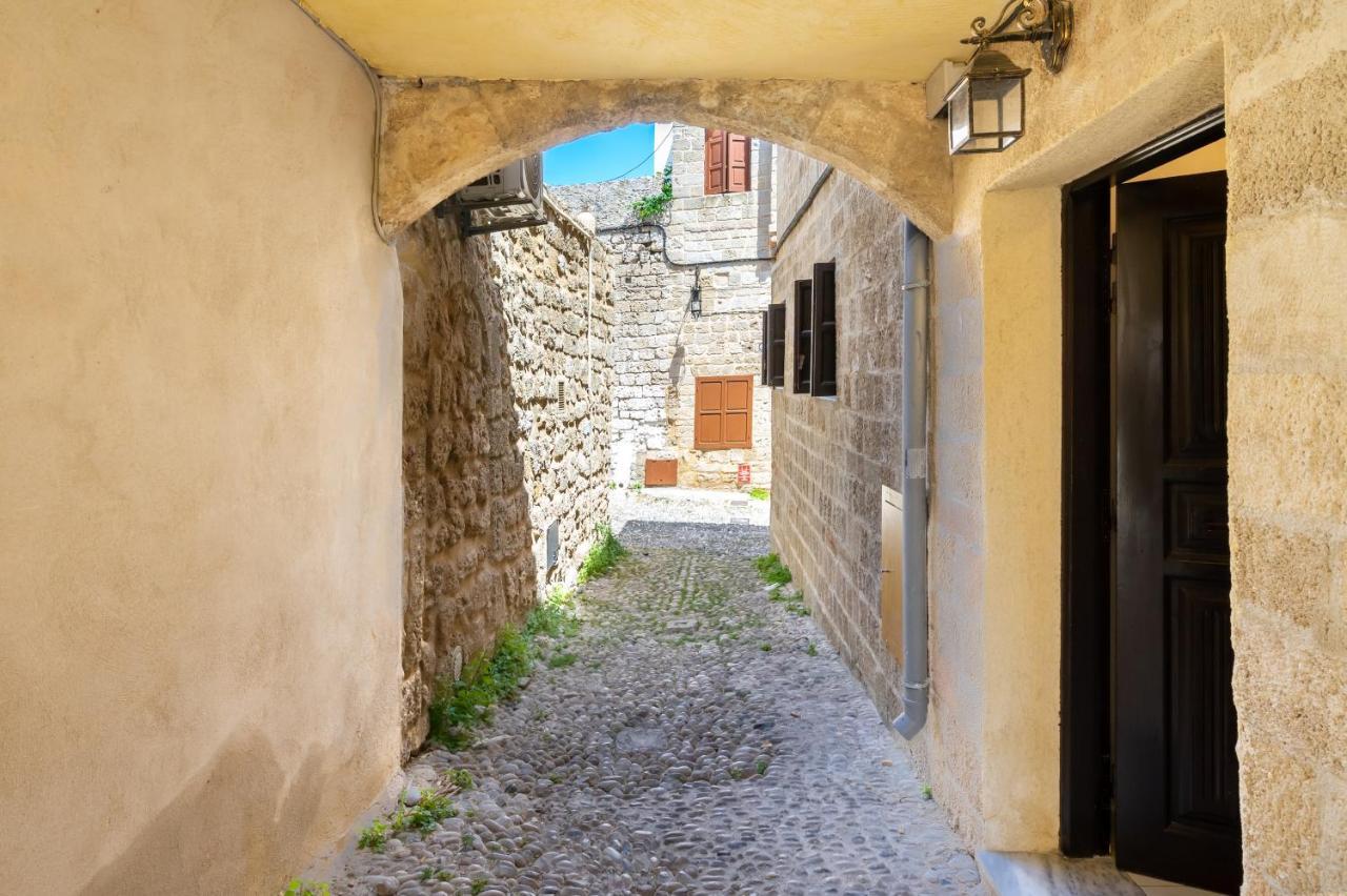 Medieval Poem Rhodes City Exterior photo